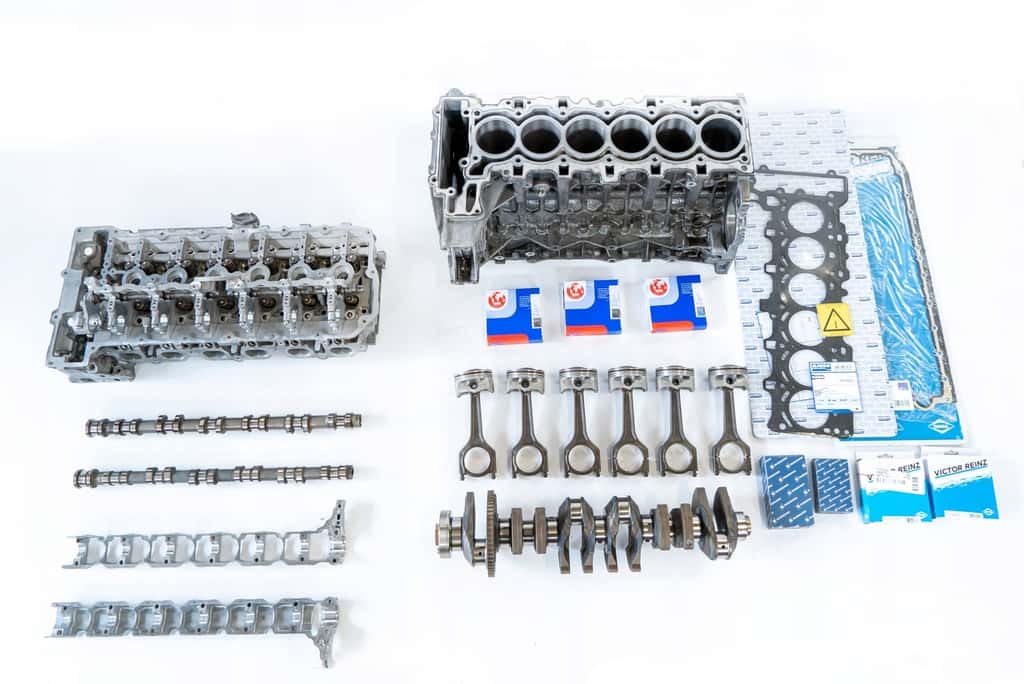 Moteur 4N15 vue 11