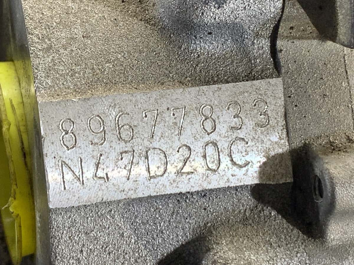 Moteur N47 D20 C vue 9