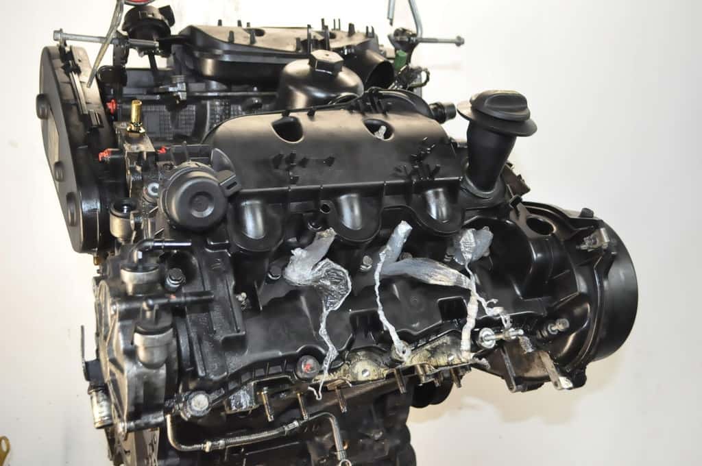 Moteur UHZ (DT17TED4) vue 5