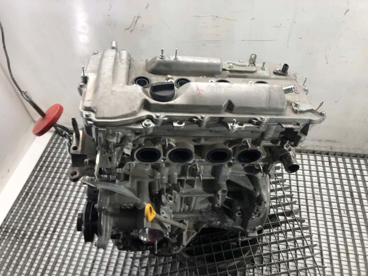 Moteur 2AR-FXE vue 3