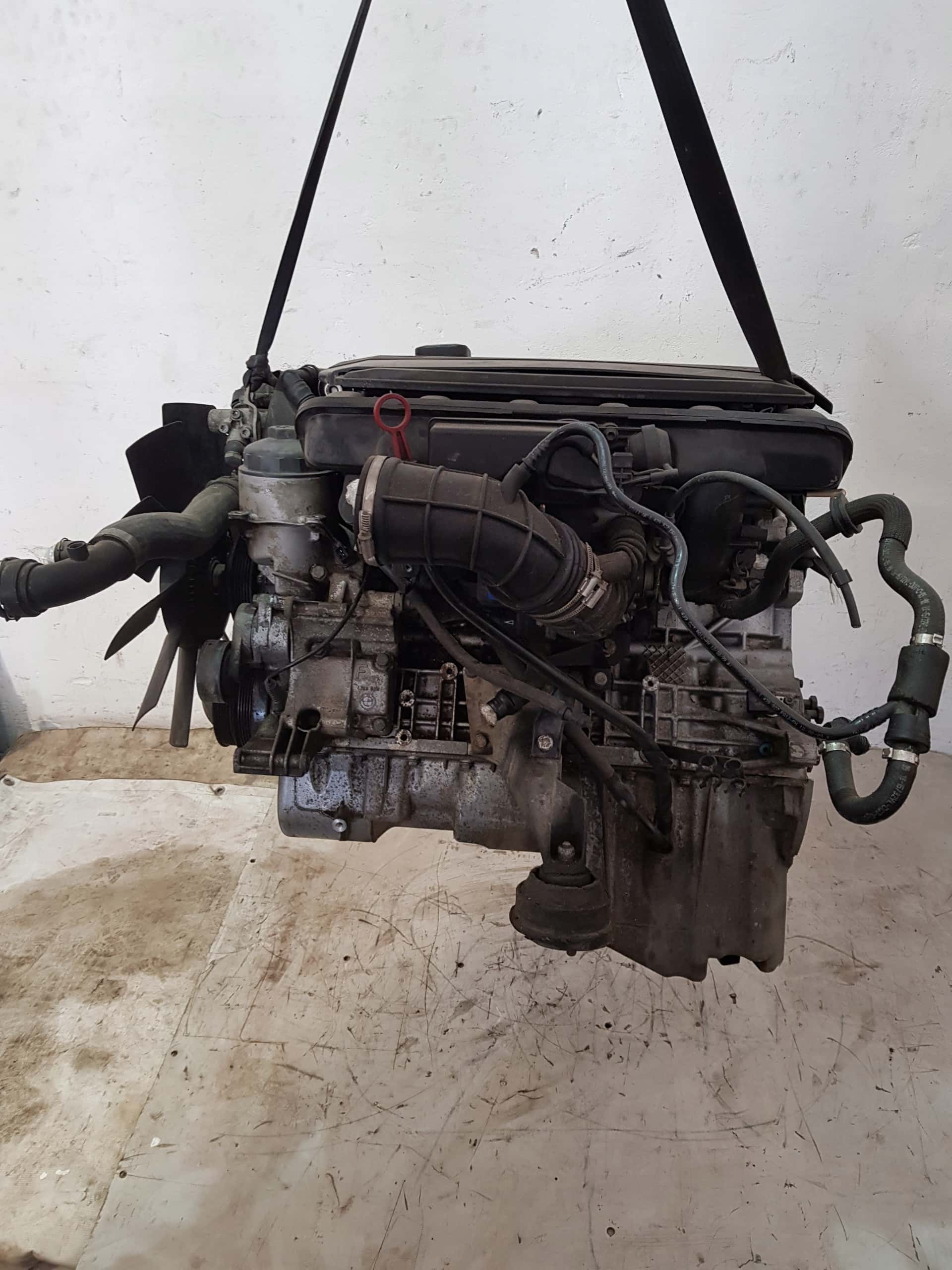 Moteur M52 B20 (206S4) vue 6