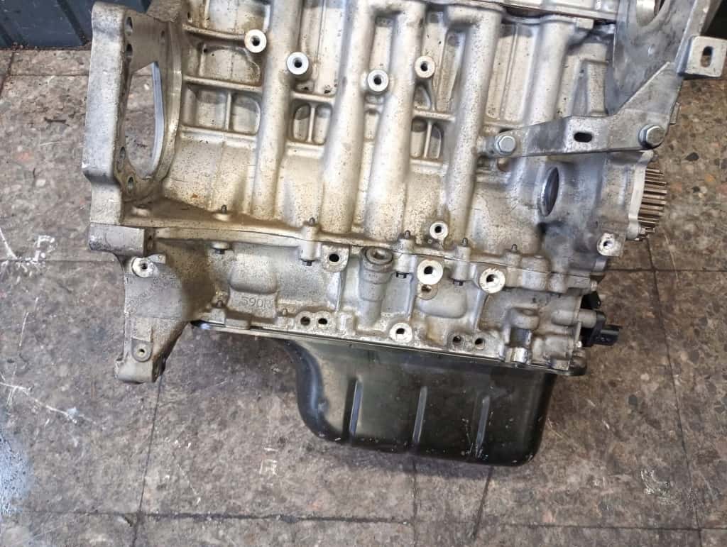 Moteur F6JD vue 5