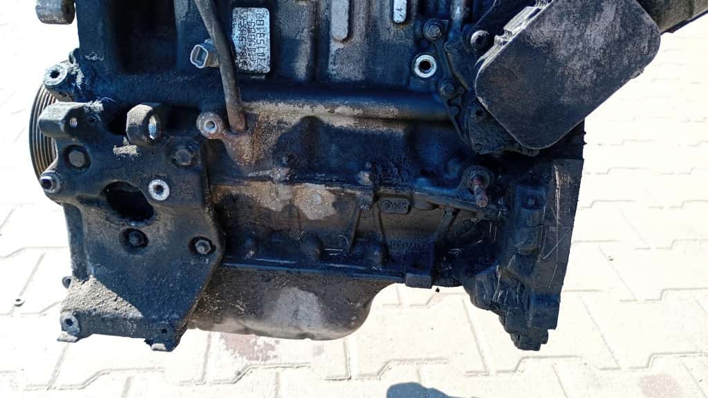Moteur 9HV (DV6TED4B) vue 5