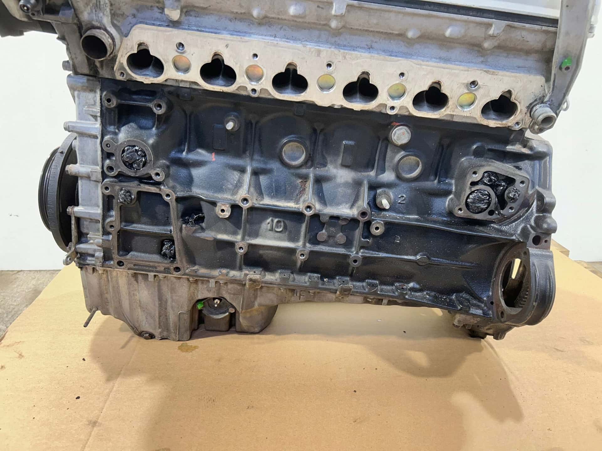 Moteur M 104.981 vue 4