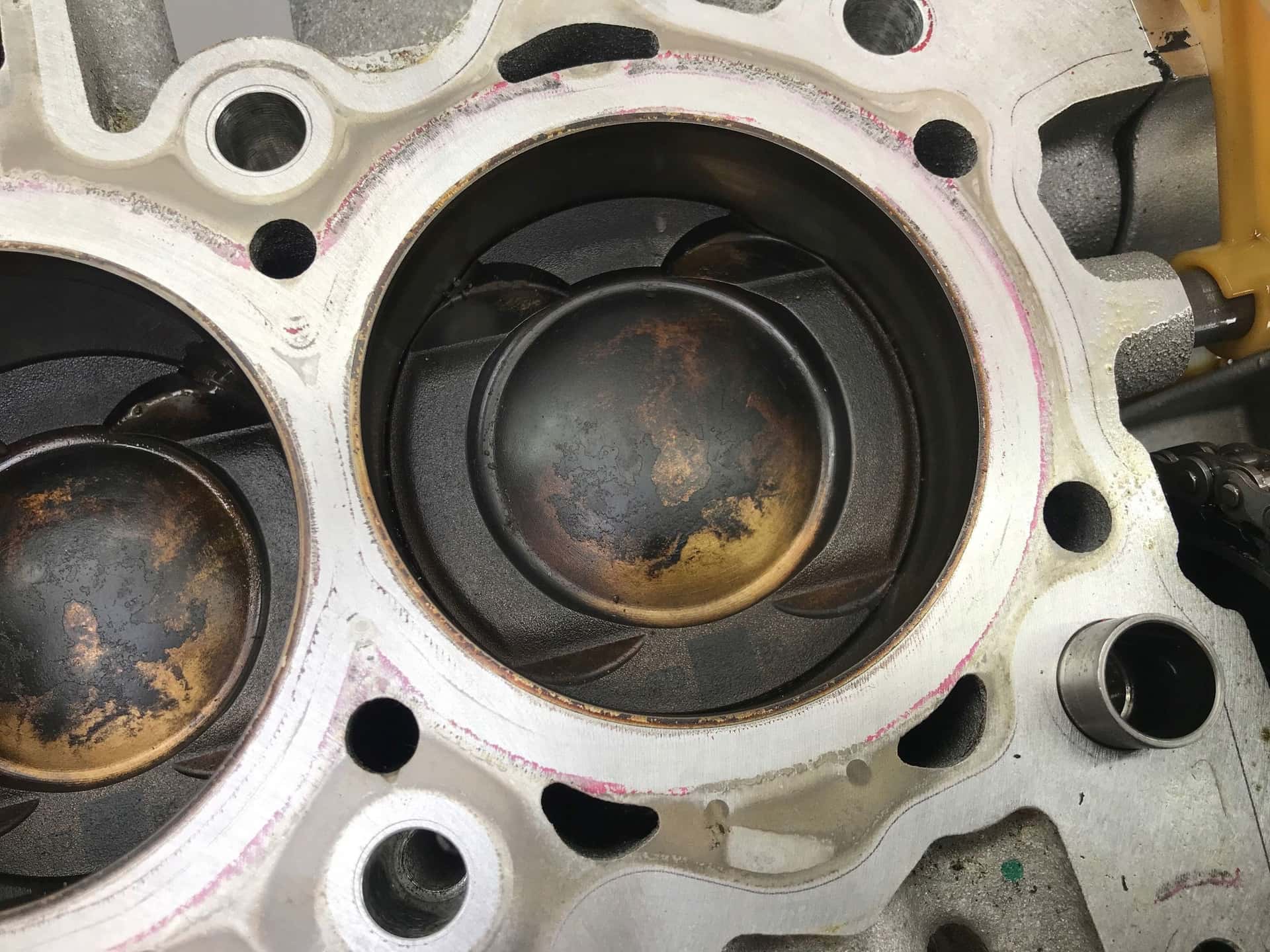 Moteur PT153(AJ20P3) vue 4