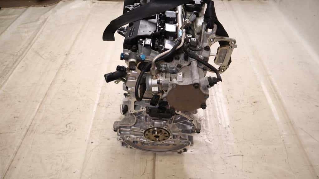 Moteur B 4204 T34 vue 2