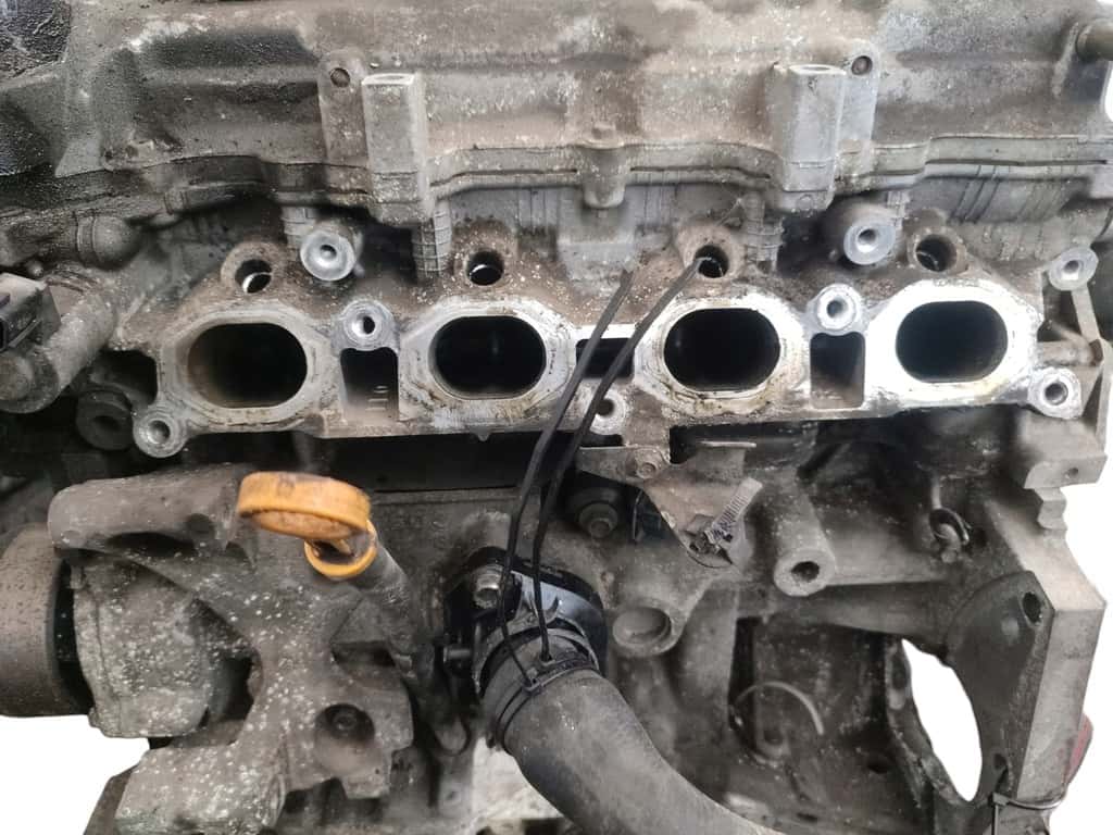 Moteur HR16DE vue 3