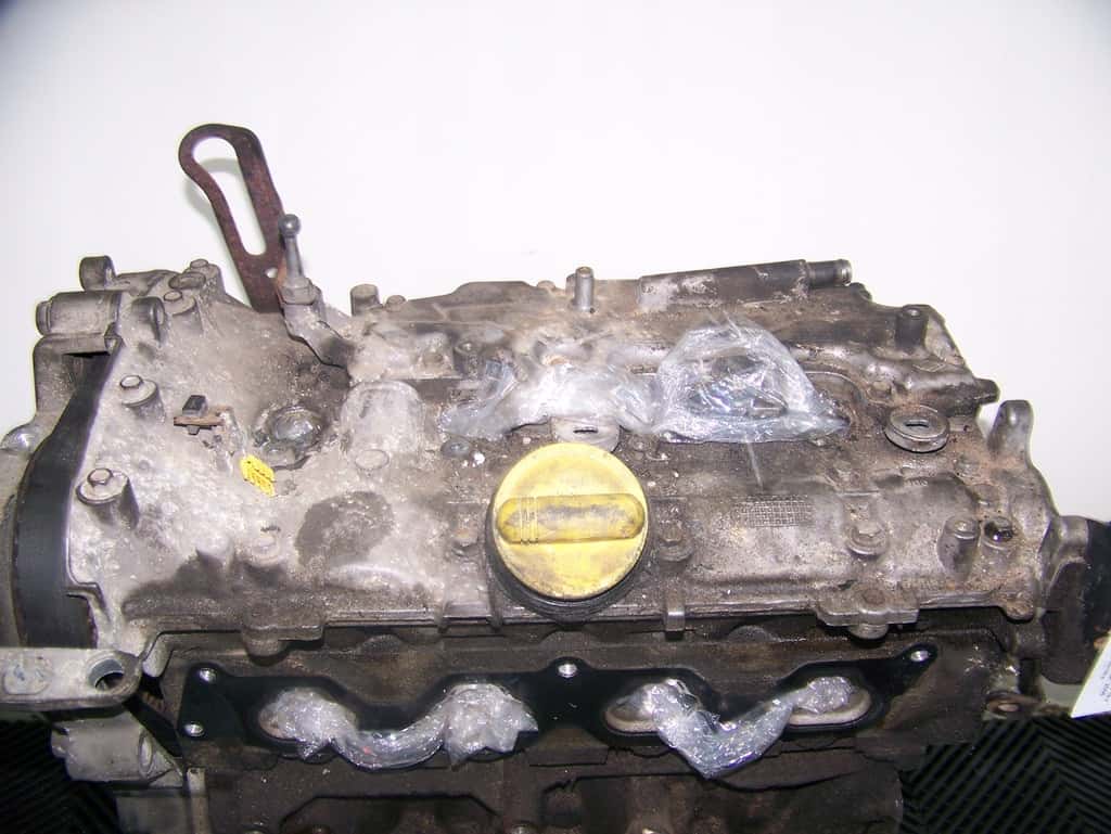 Moteur F4R 786 vue 3