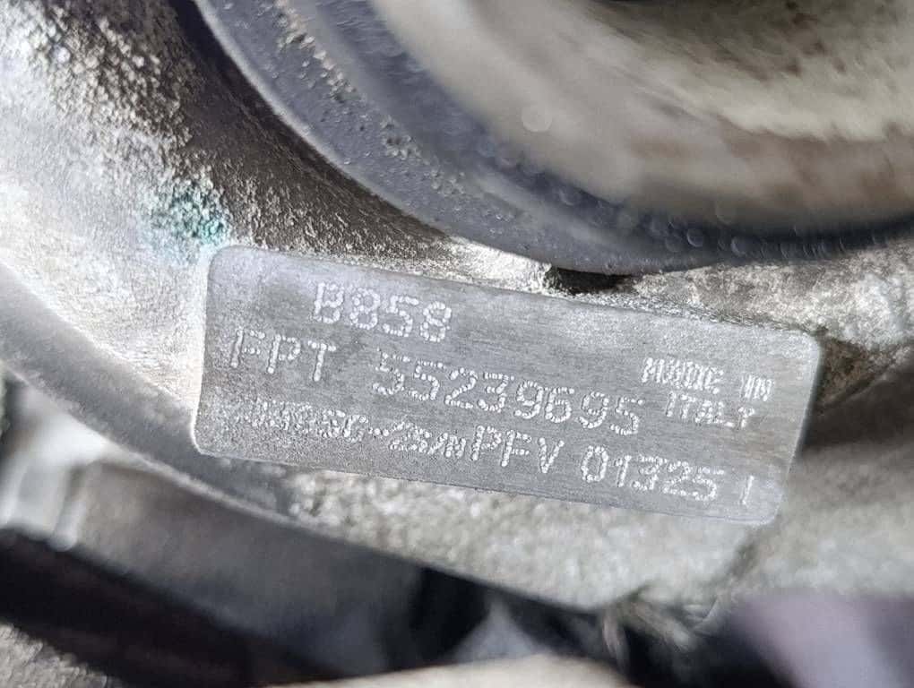 Moteur D16AA vue 4