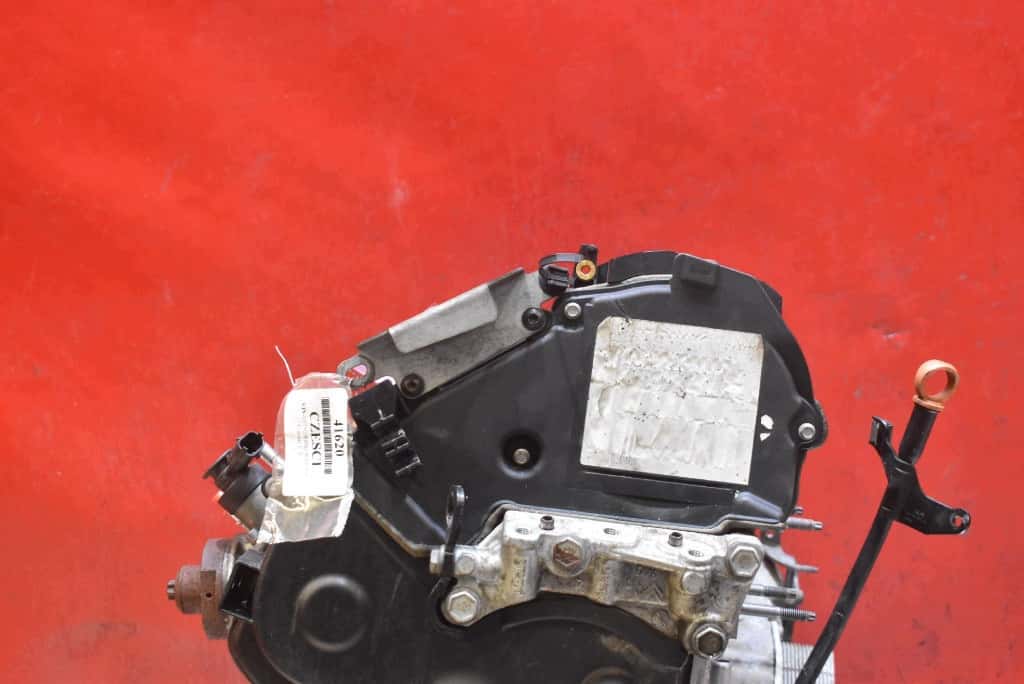 Moteur 9HP (DV6DTED) vue 4