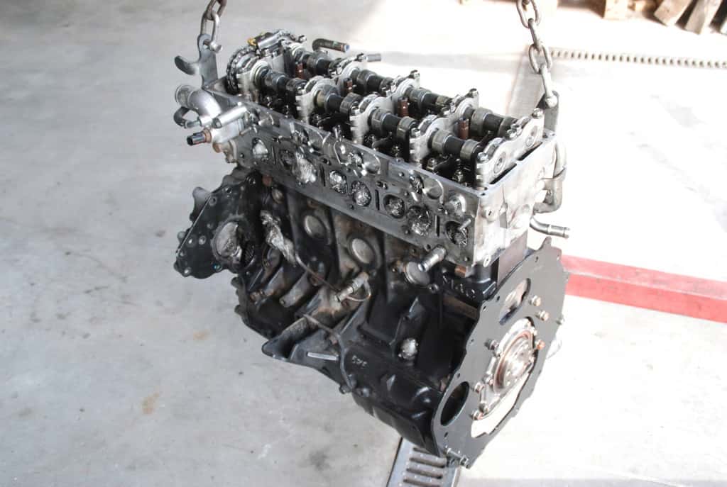 Moteur 4M41 vue 6