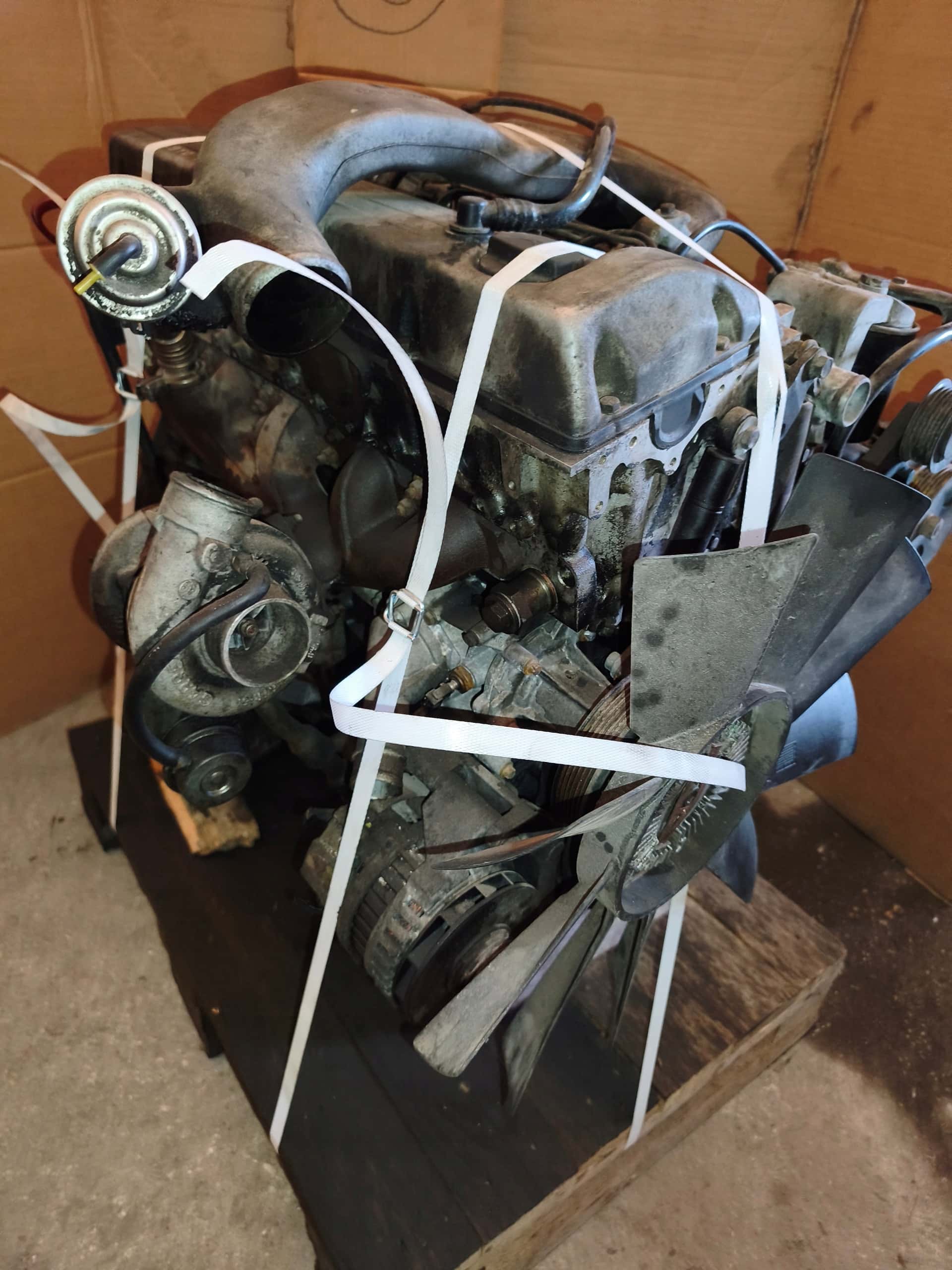 Moteur MB OM 601 vue 5