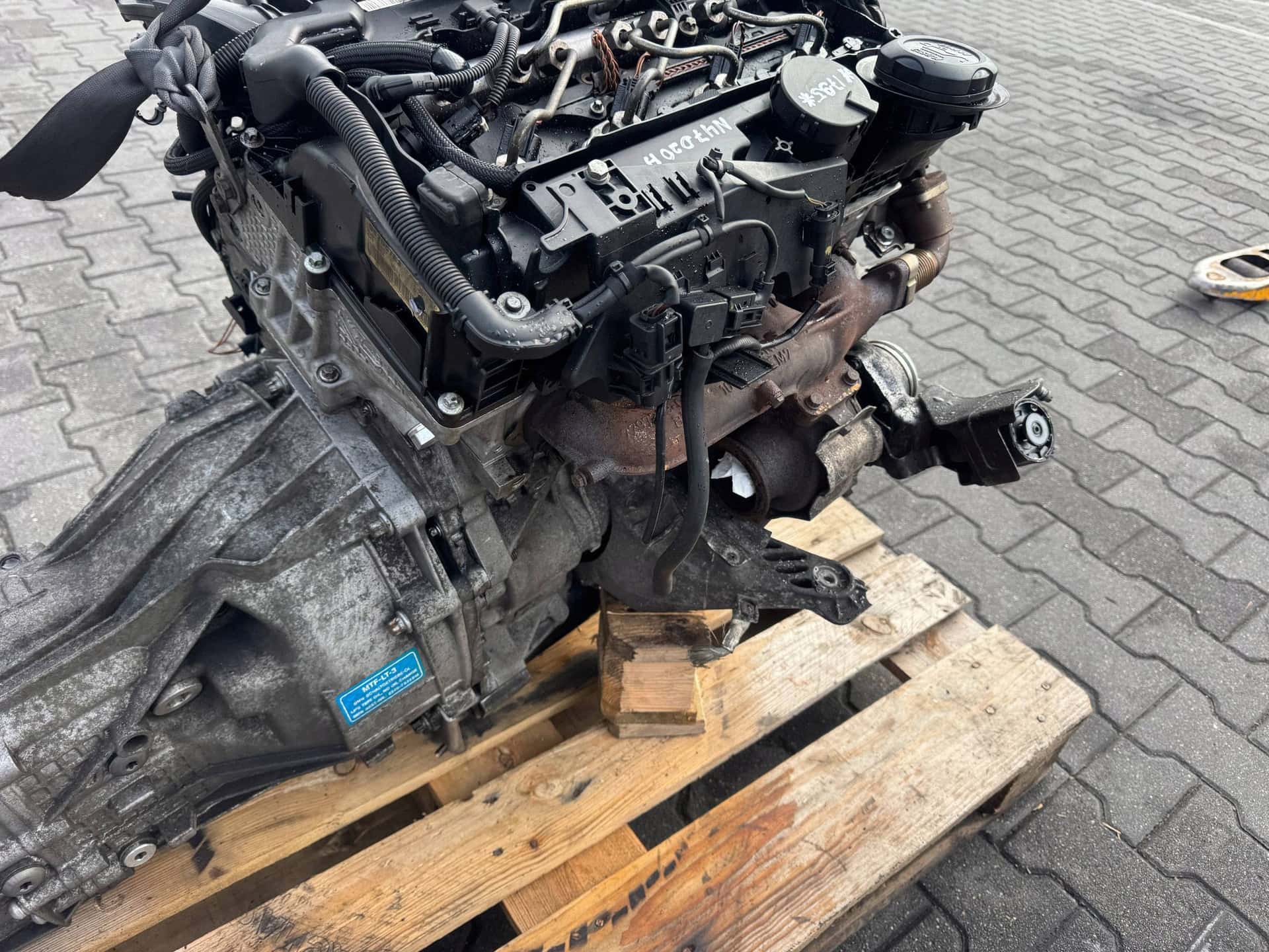 Moteur N47 D20 A vue 7