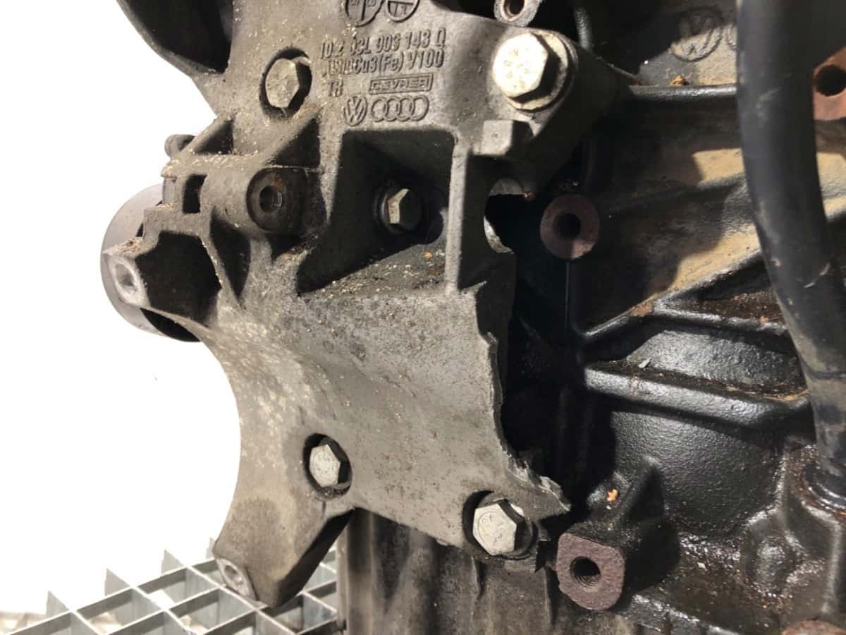Moteur CAYC vue 3