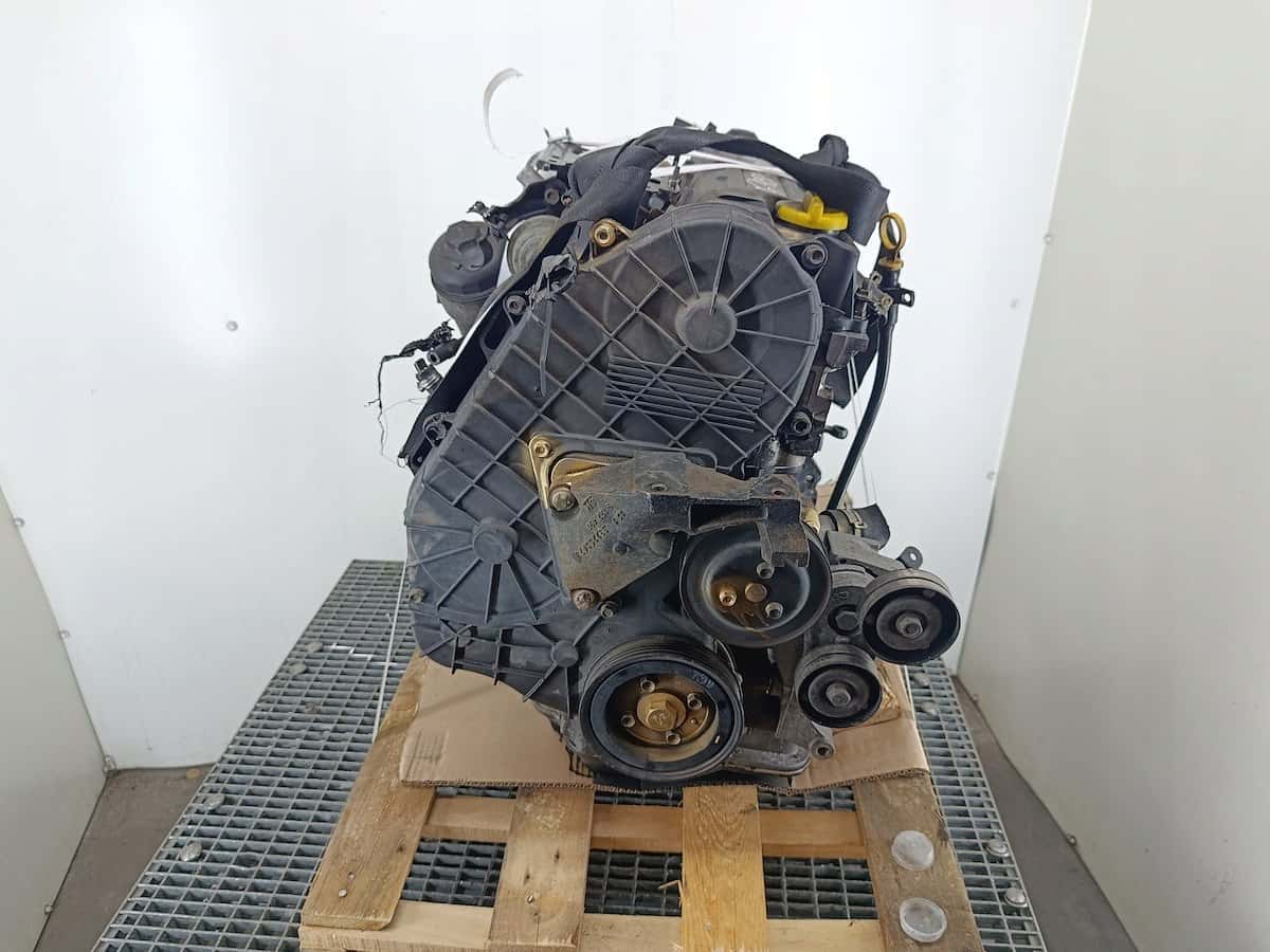 Moteur Y 17 DTL vue 5