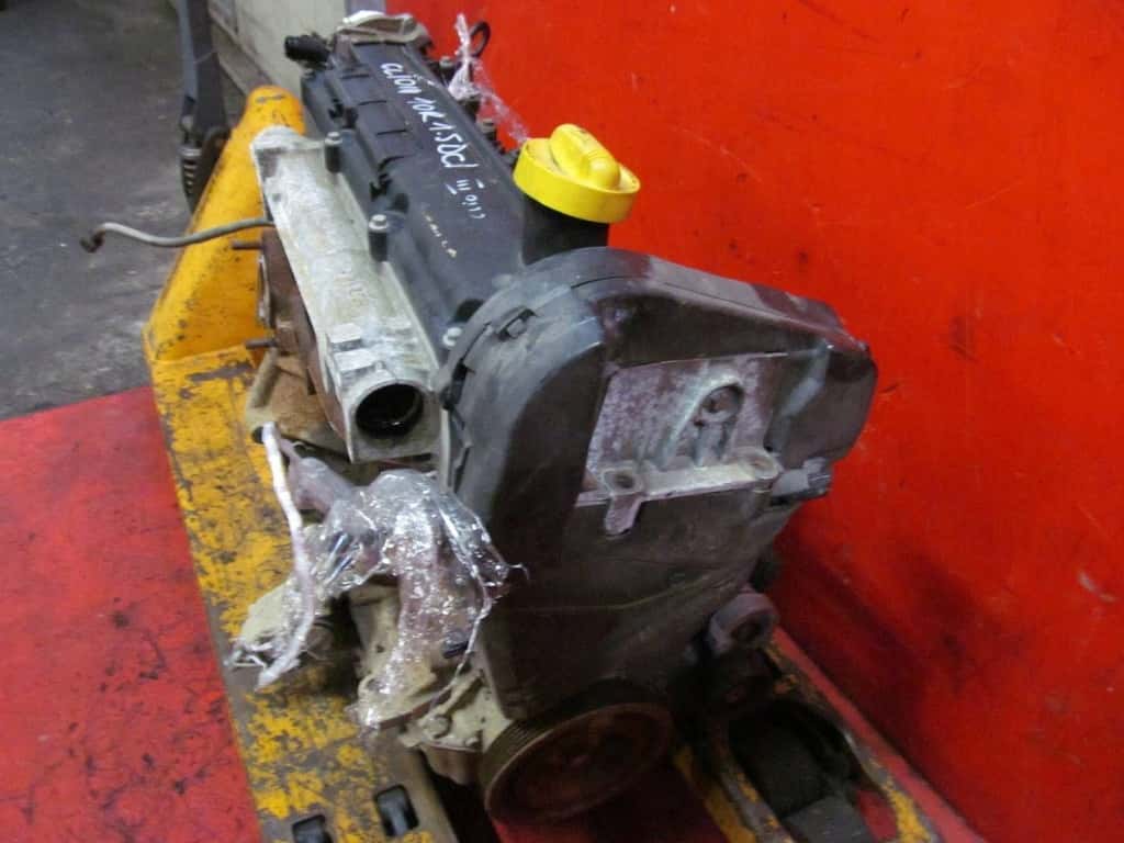 Moteur K9K 768 vue 2