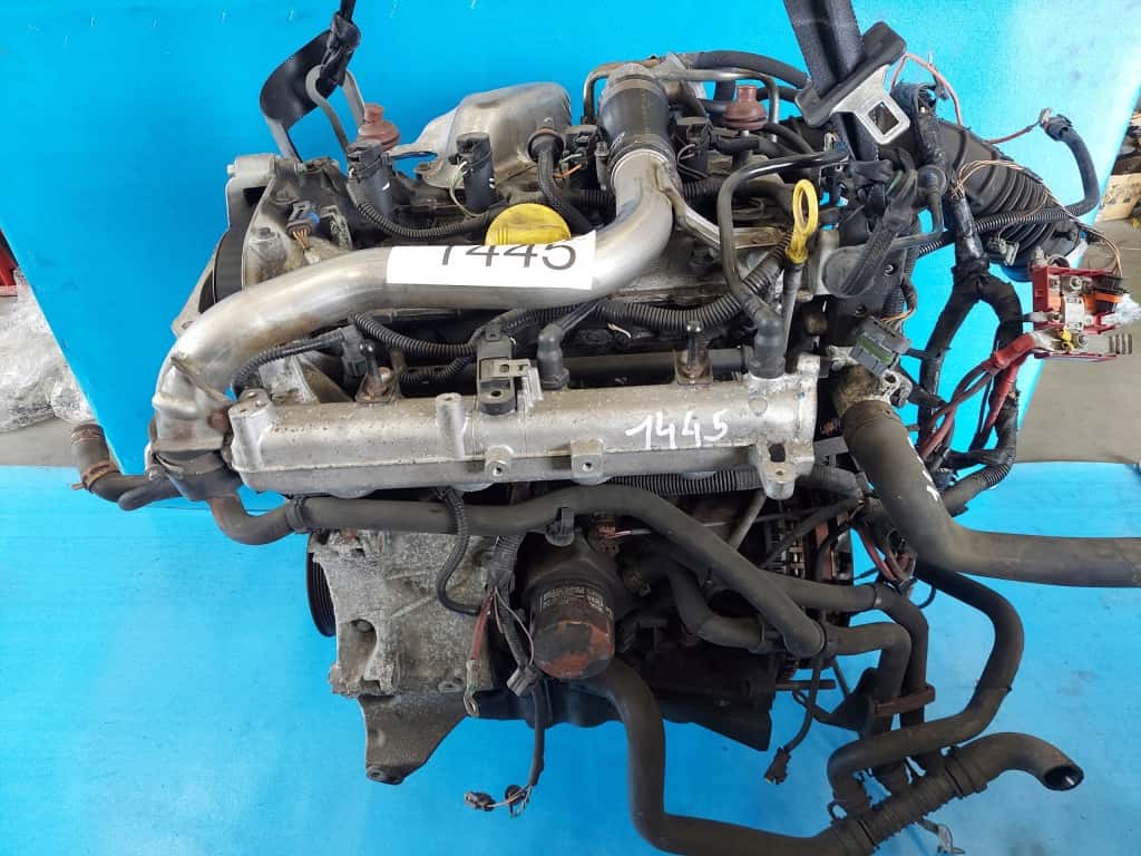 Moteur F4R 770 vue 2