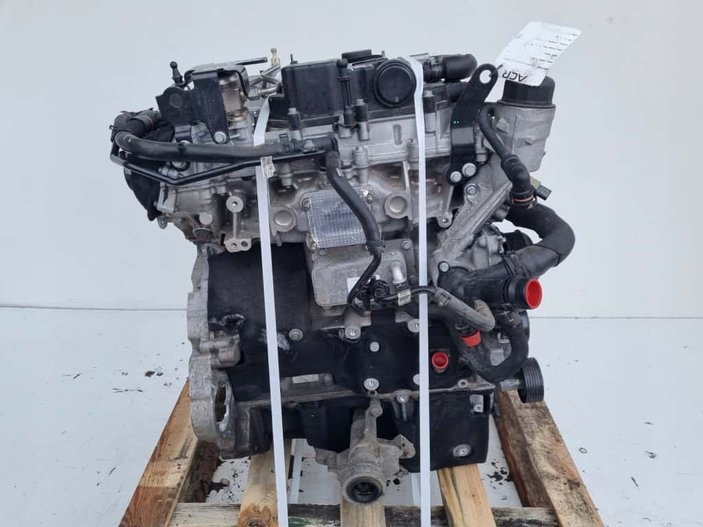 Moteur PT204(AJ20P4) vue 4