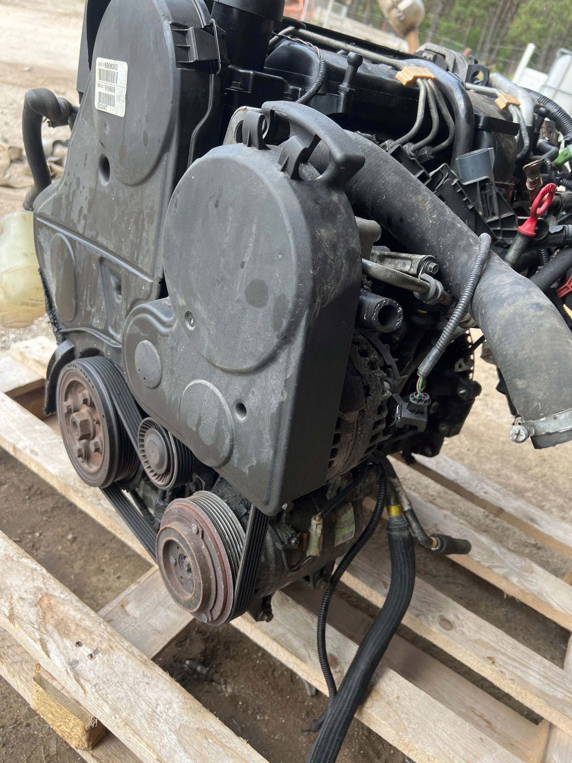 Moteur D 5244 T18 vue 4