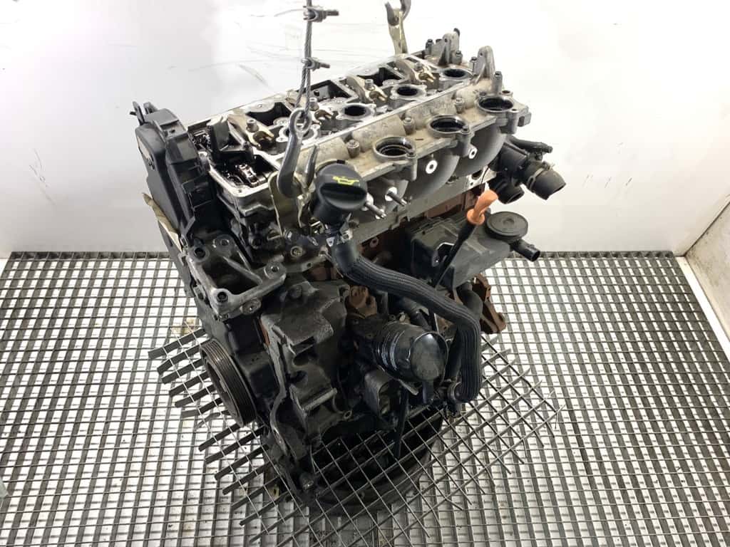 Moteur RHC (DW10CTED4) vue 3