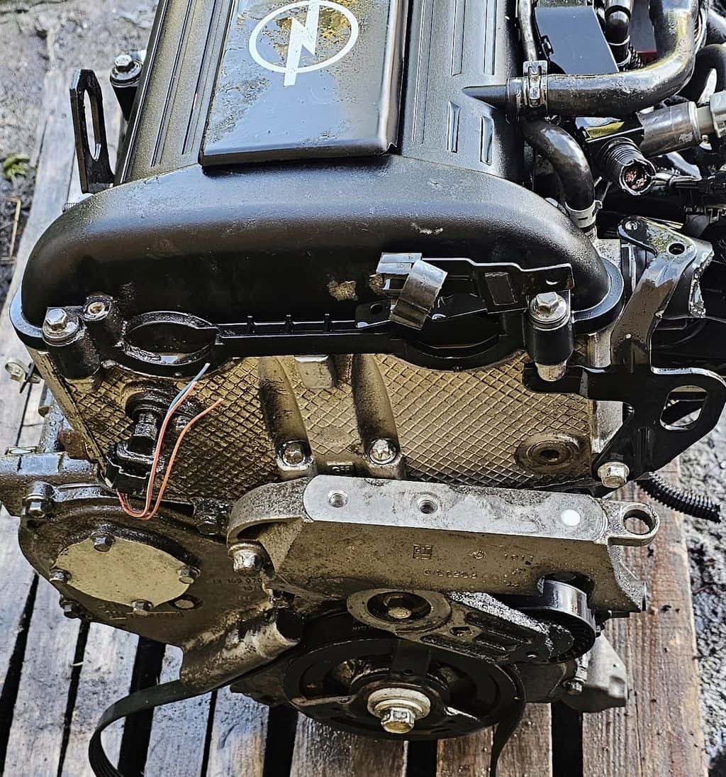 Moteur Z 22 YH vue 2