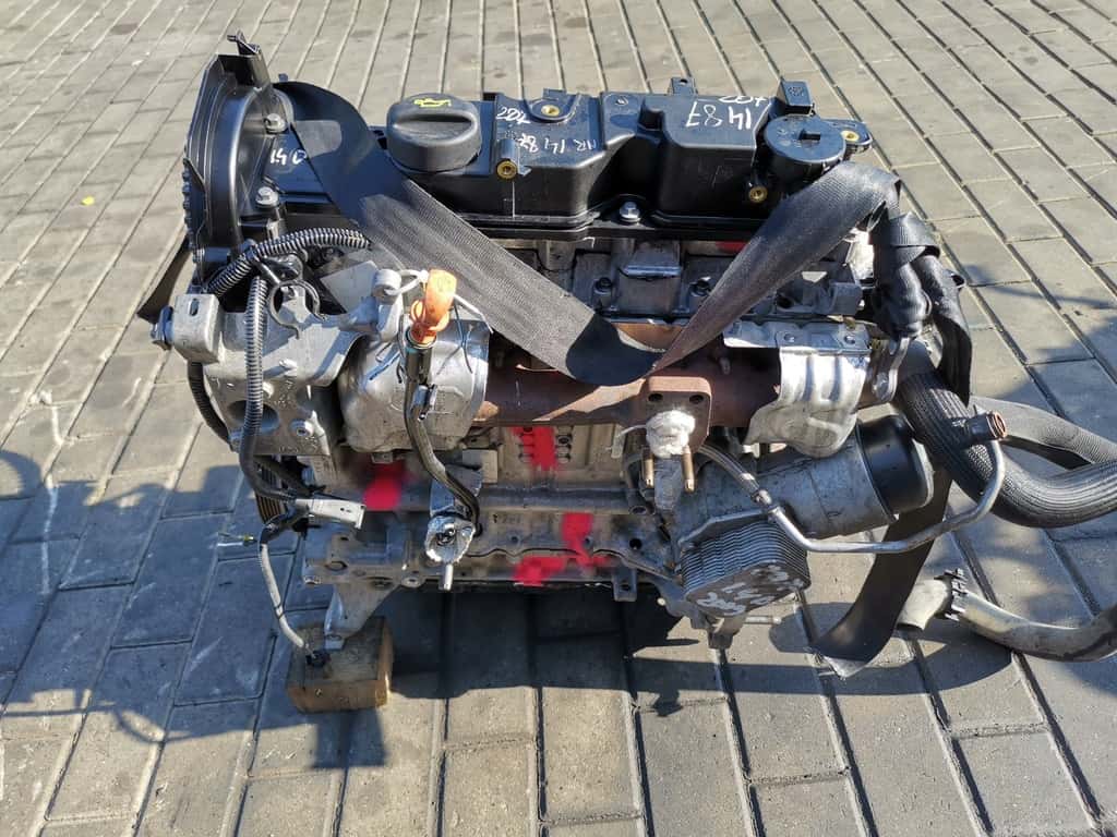 Moteur 8HR (DV4C) vue 3