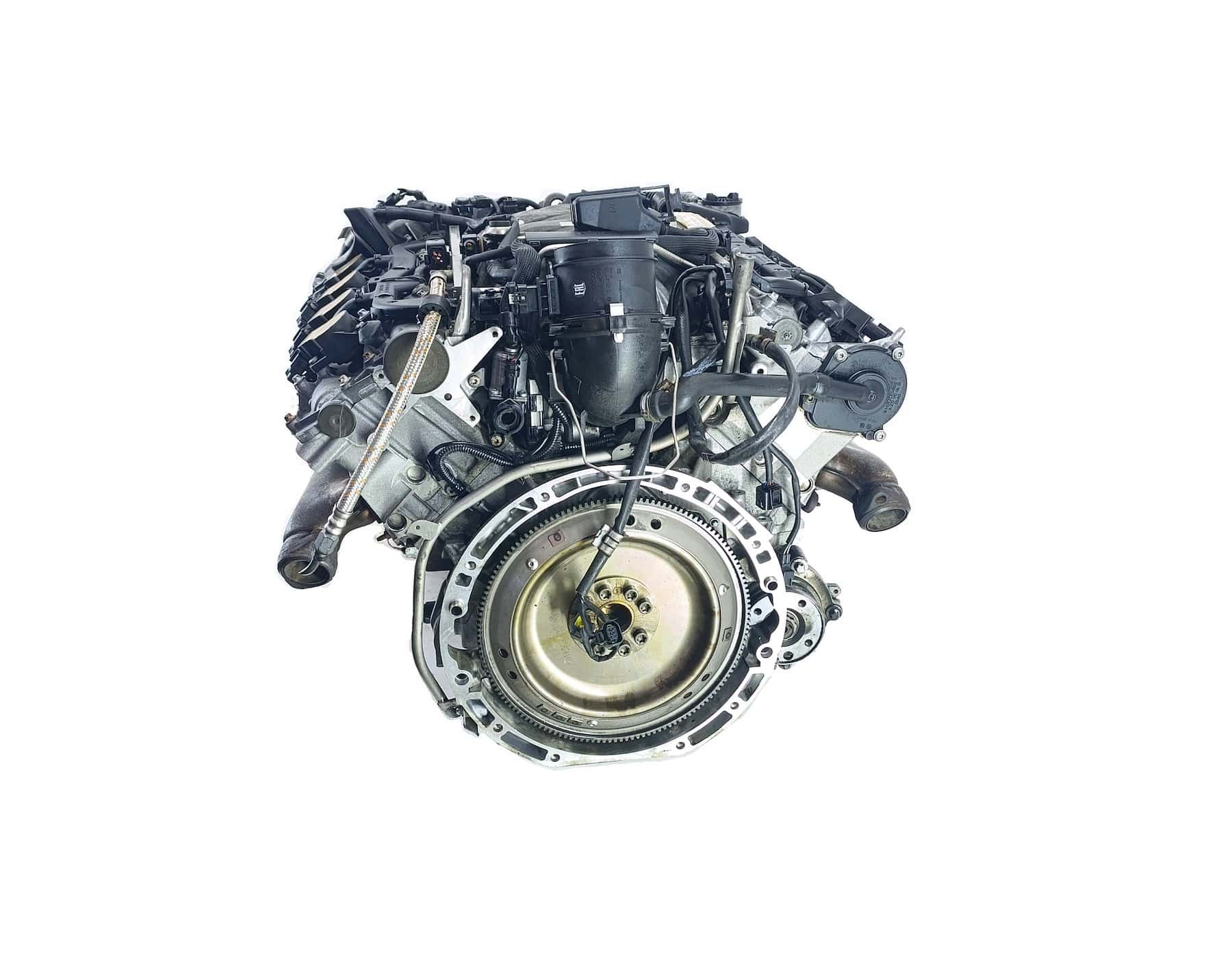 Moteur M 273.924 vue 3