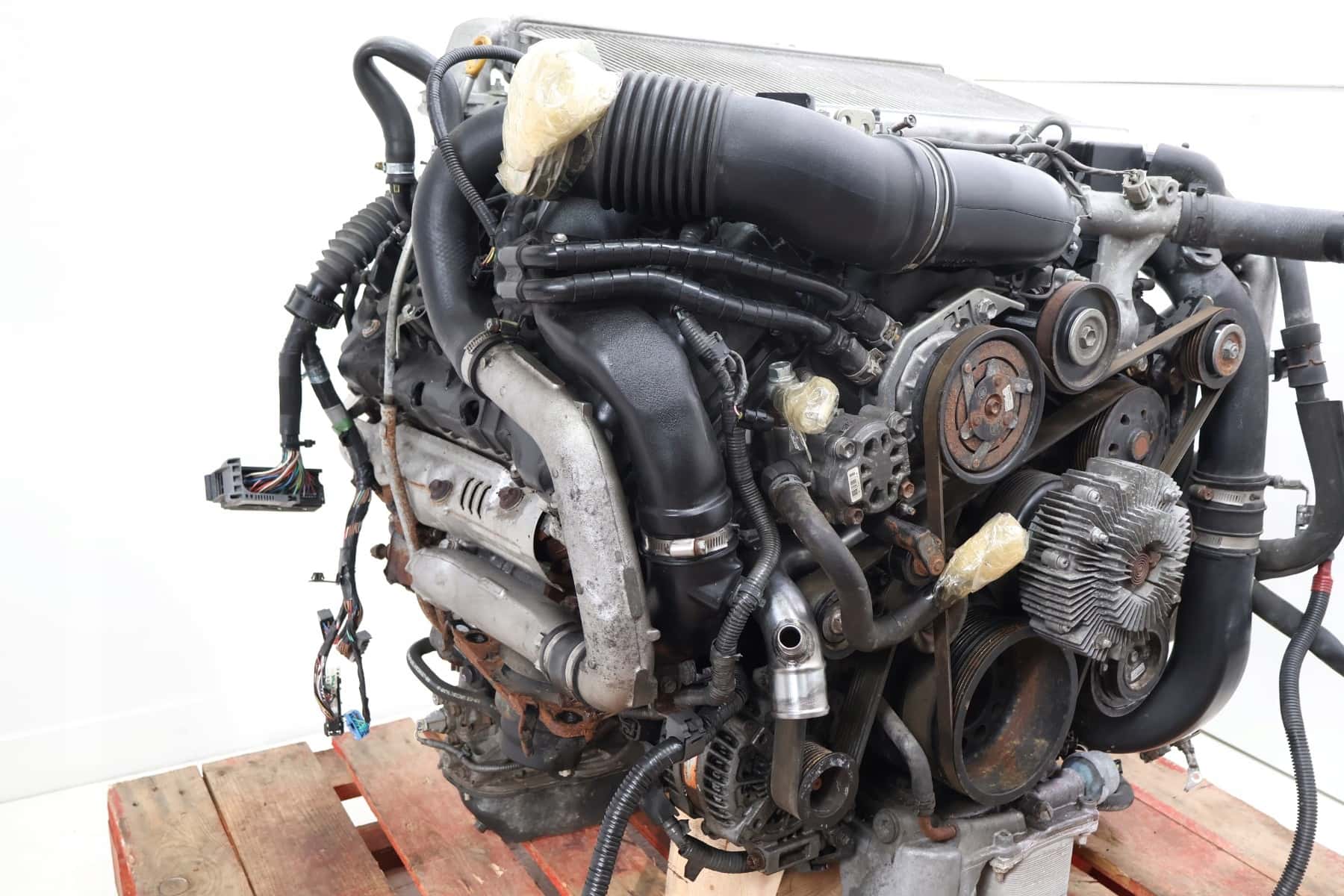 Moteur 1VD-FTV vue 3