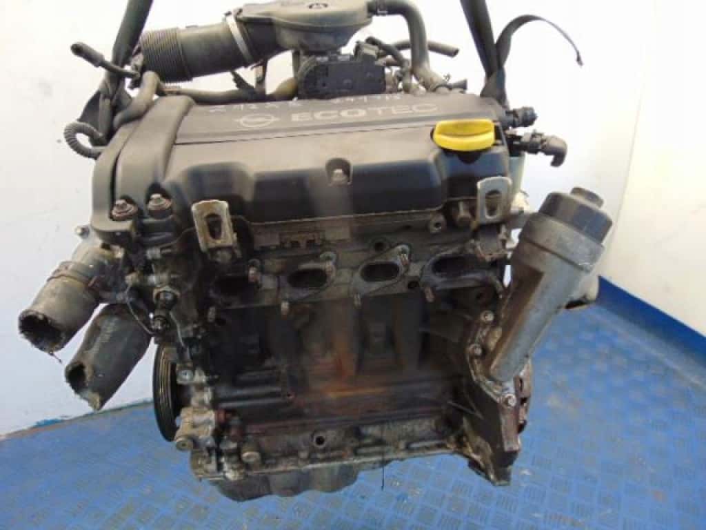 Moteur Z 12 XE vue 2