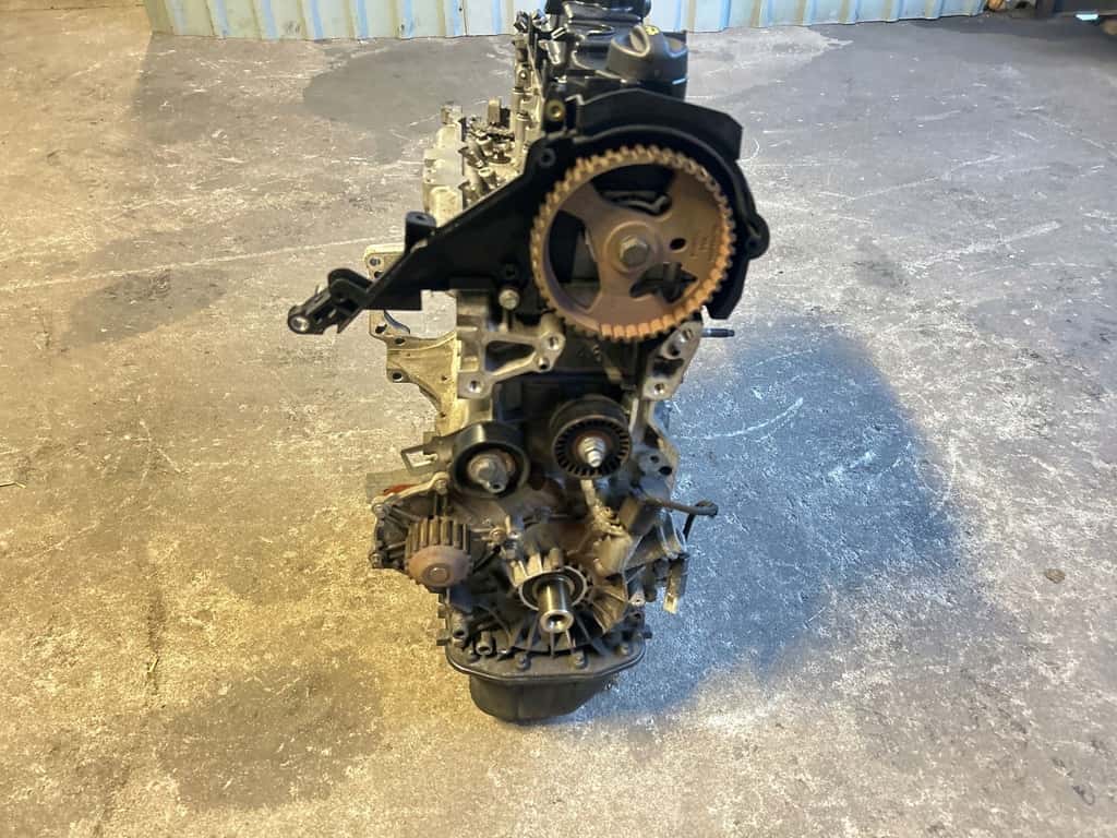 Moteur B 16 DT (DV6FD) vue 3