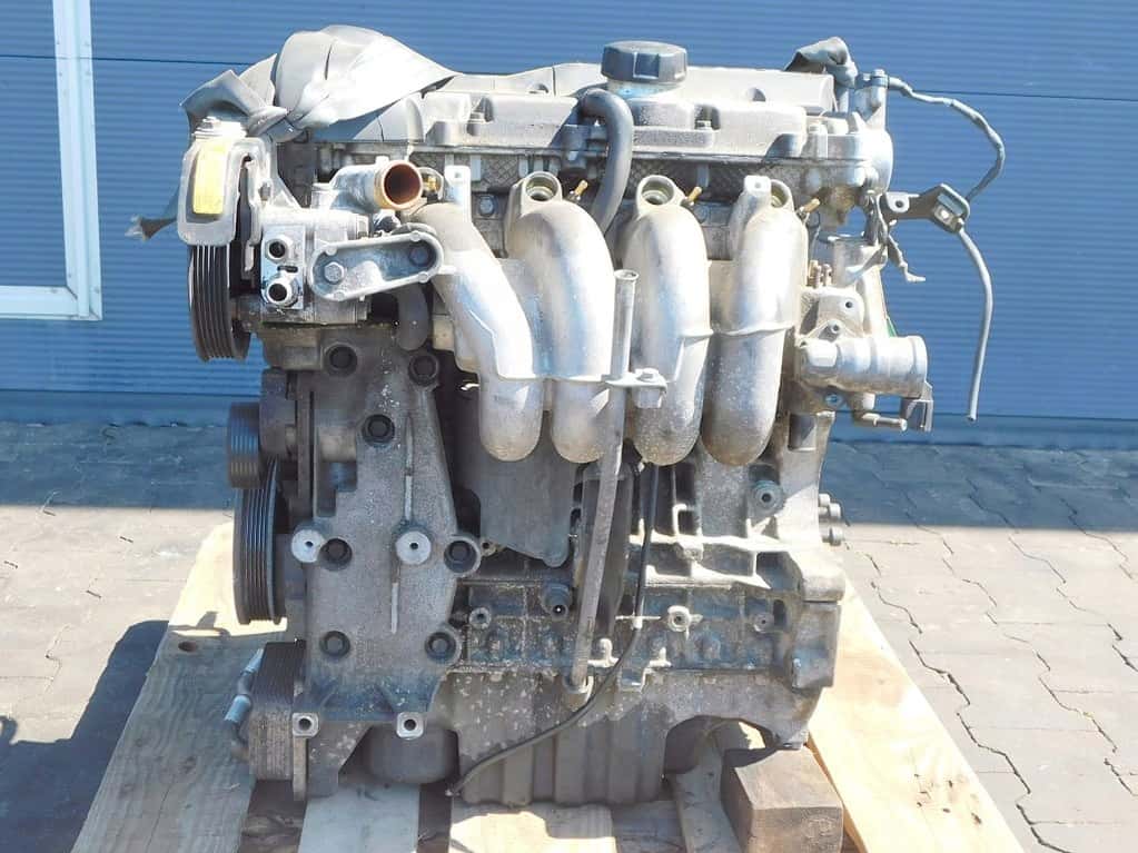 Moteur B 4164 S2 vue 2