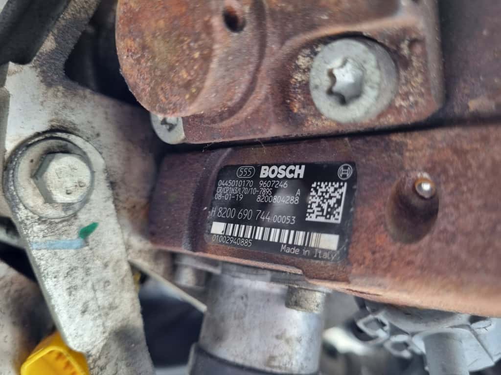 Moteur M9R 805 vue 7