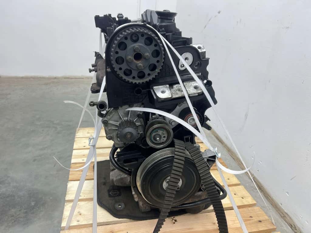 Moteur D 4204 T9 vue 4