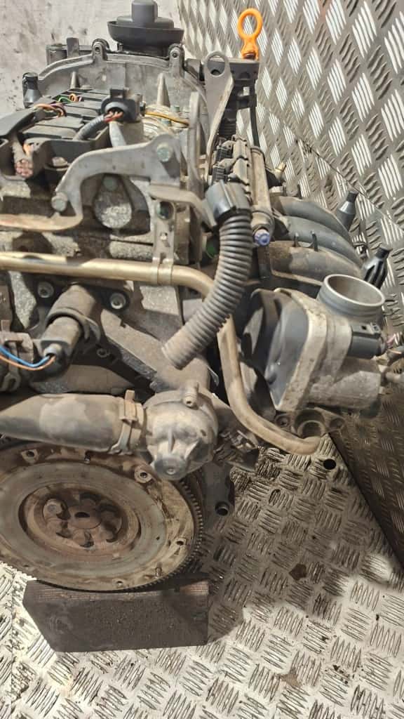 Moteur AZQ vue 6