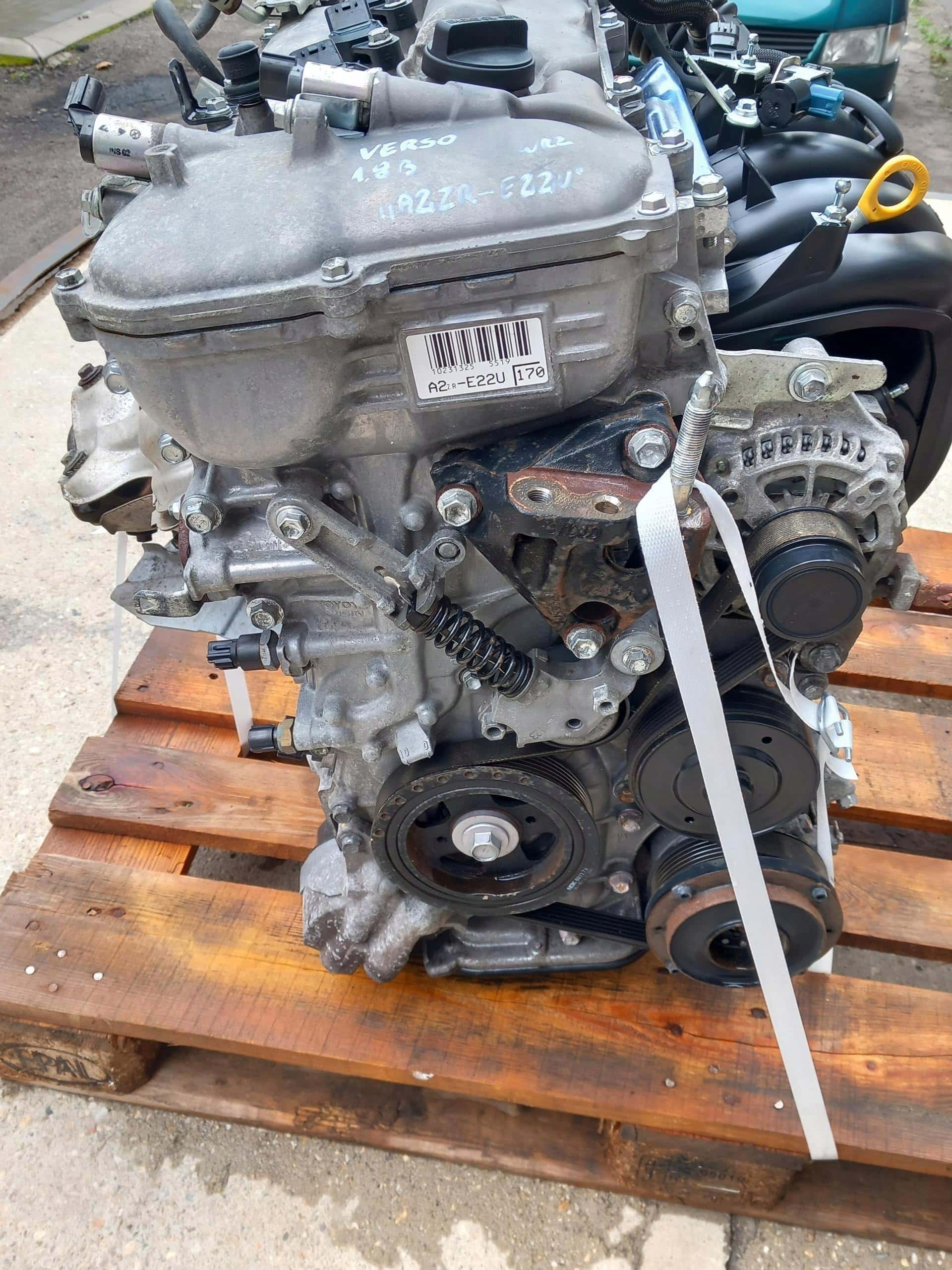 Moteur 2ZR-FAE vue 3