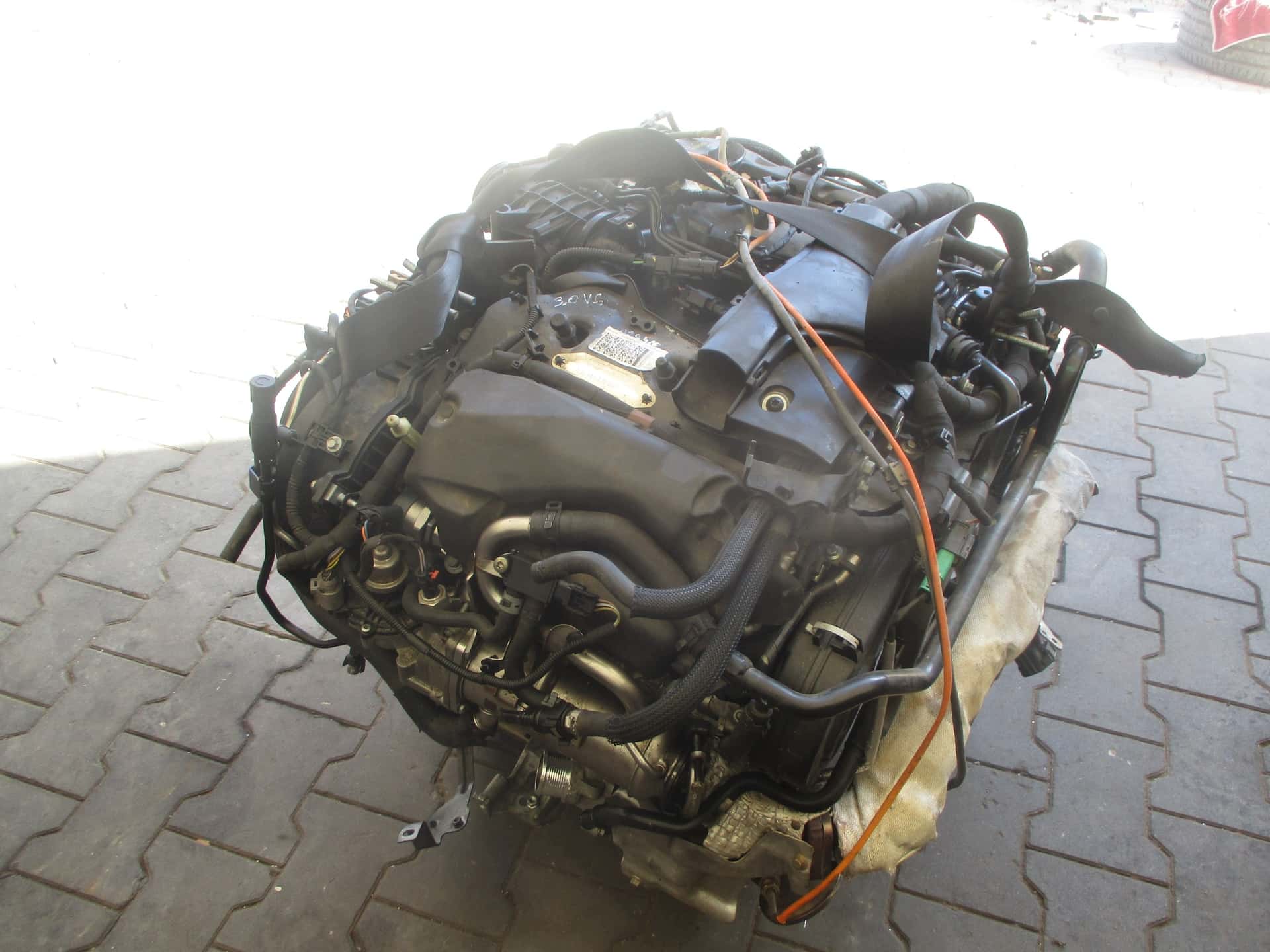 Moteur 306DT vue 3