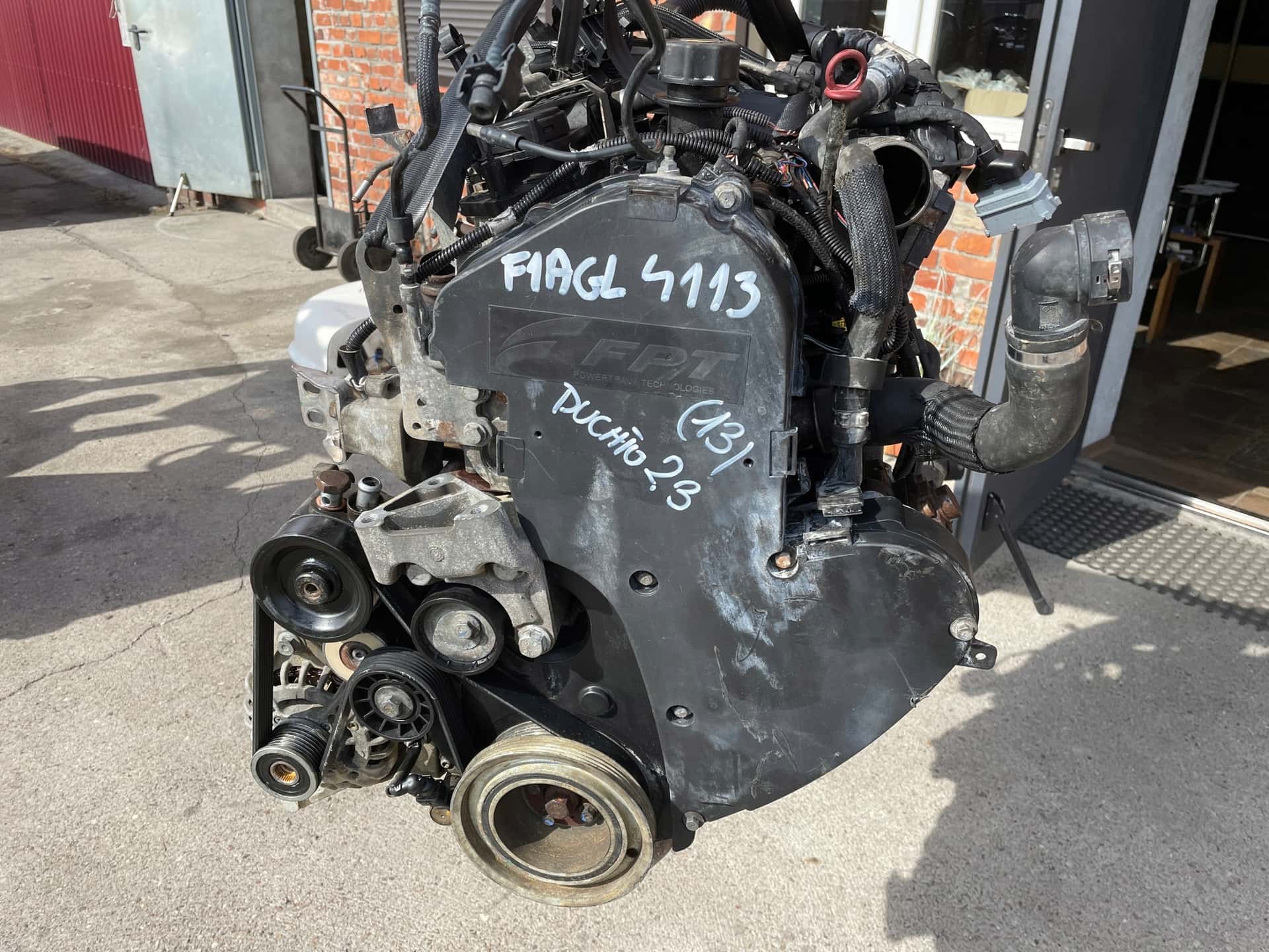 Moteur F1AGL4113 vue 4