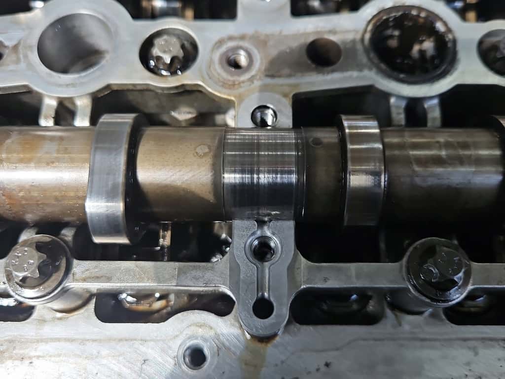 Moteur N47 D20 C vue 6