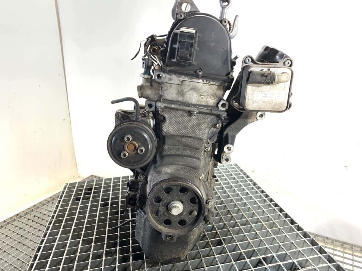 Moteur CBZB vue 4