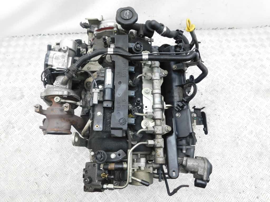 Moteur B 13 DTC vue 5