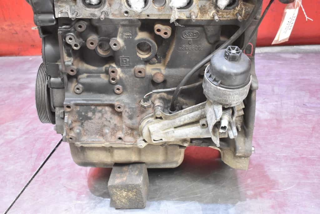 Moteur NFR (TU5JP4B) vue 11