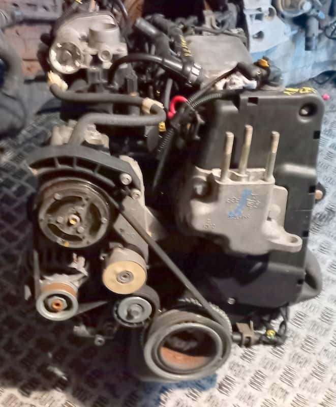 Moteur 182 A4.000 vue 2
