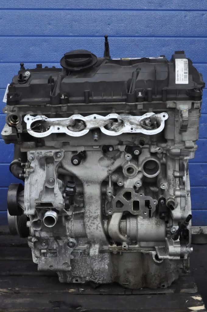 Moteur B48 A20 A vue 2