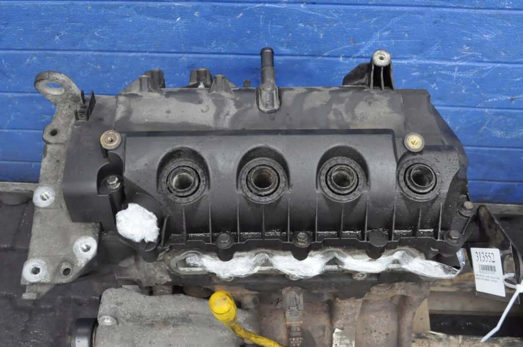 Moteur D4F 728 vue 3