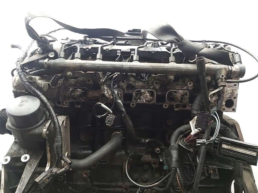 Moteur M 112.913 vue 3