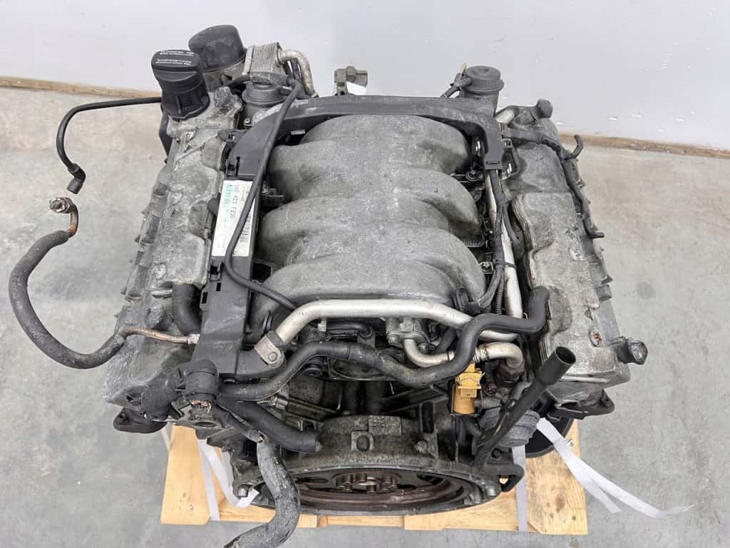 Moteur M 112.973 vue 11