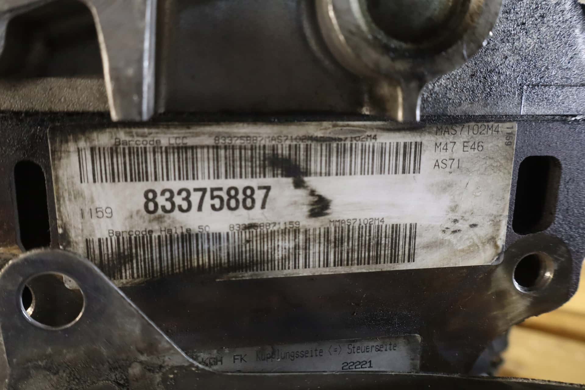 Moteur M47 D20 (204D4) vue 4
