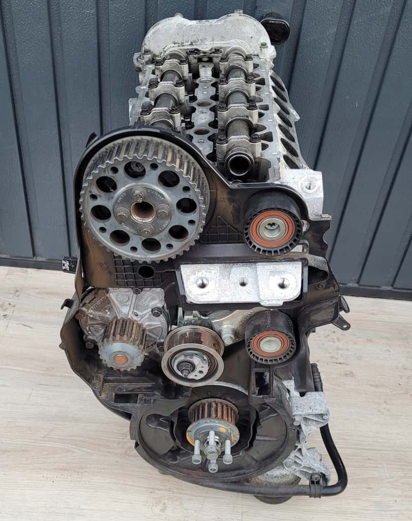 Moteur D 4204 T13 vue 3