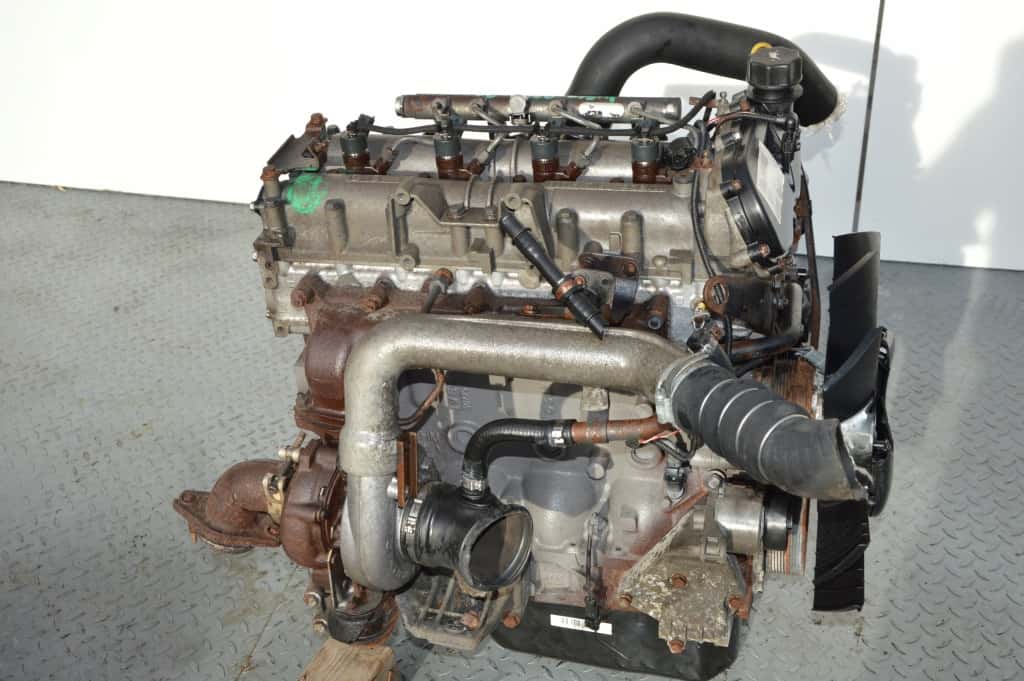 Moteur F1CE0481B vue 4
