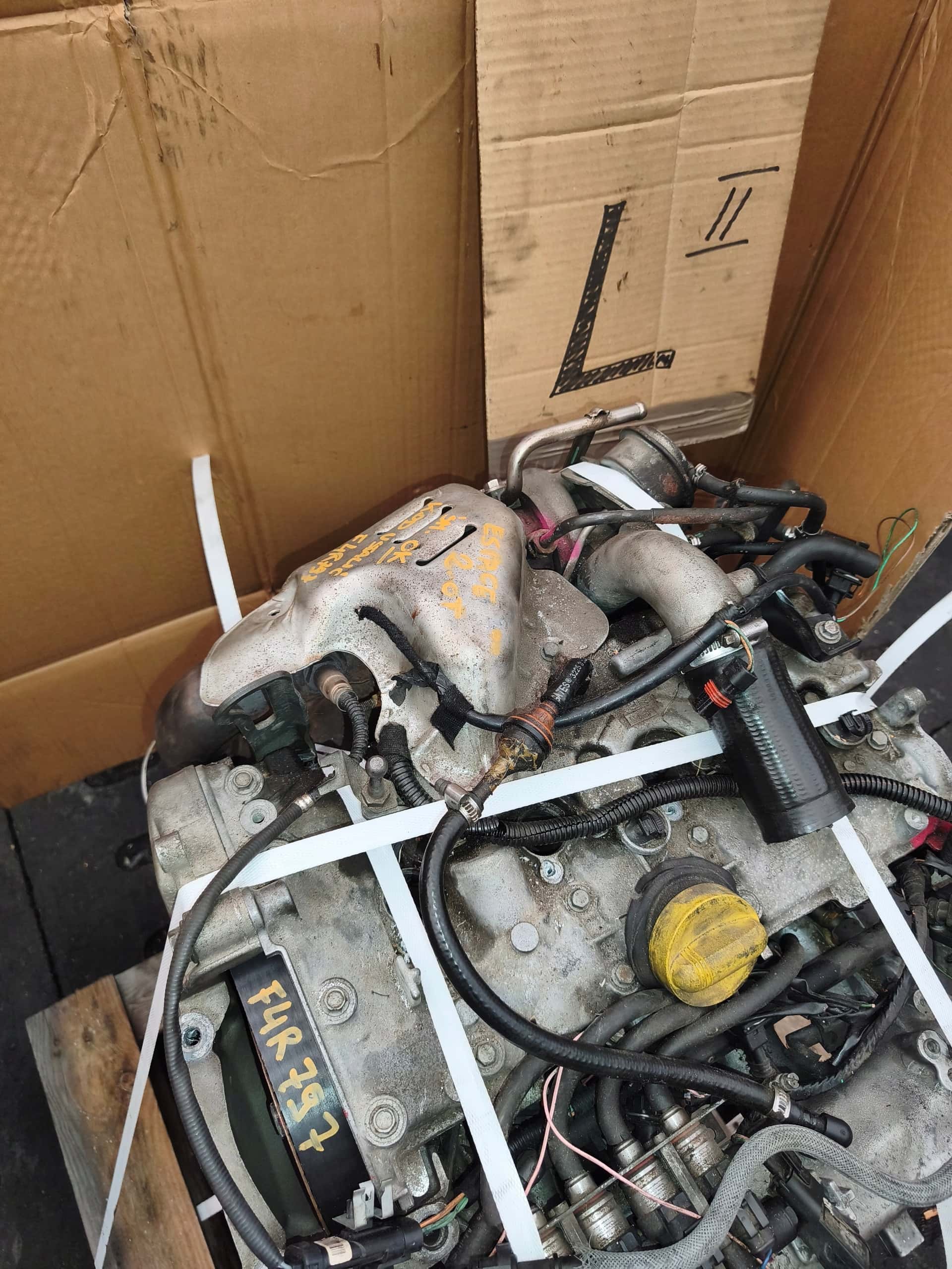 Moteur F4R 797 vue 2